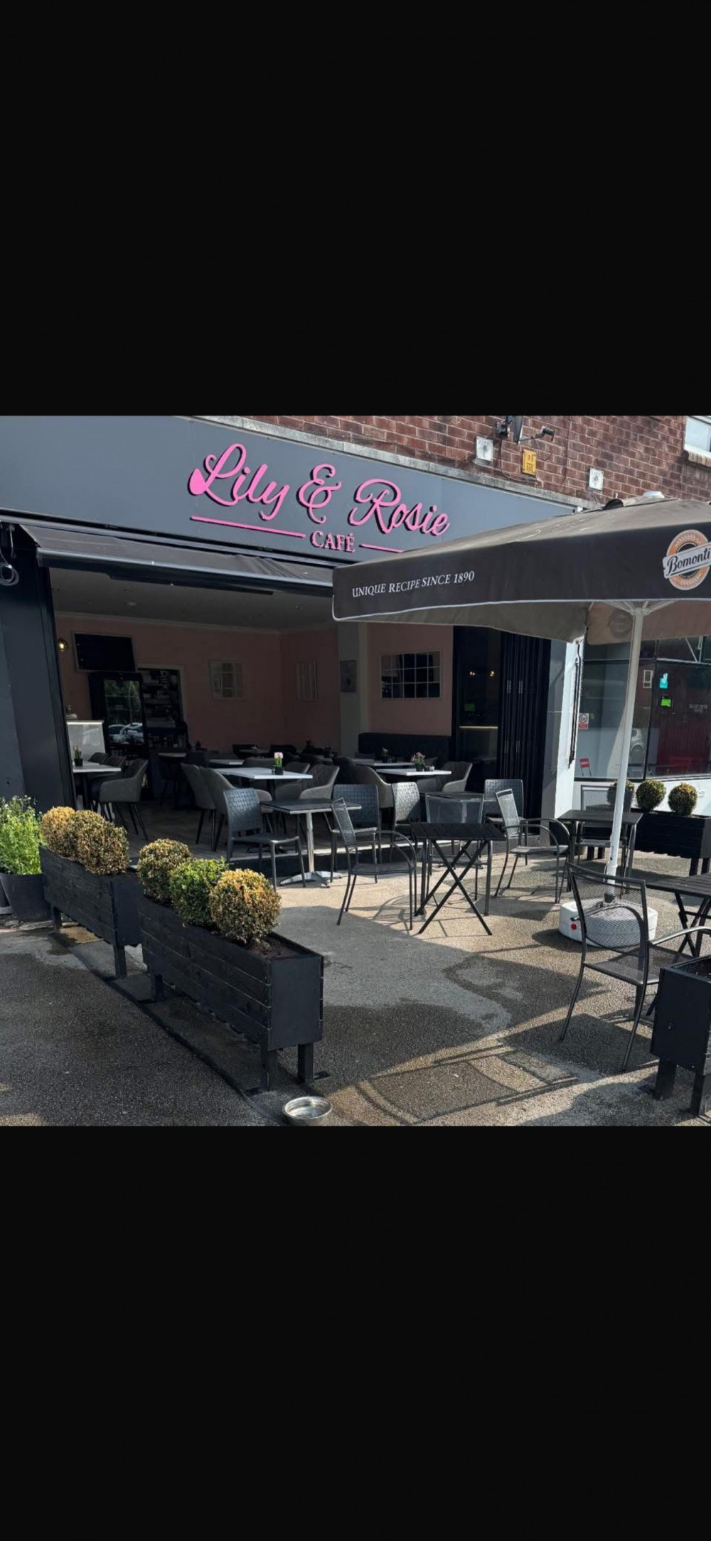 Lily & Rosie Cafe