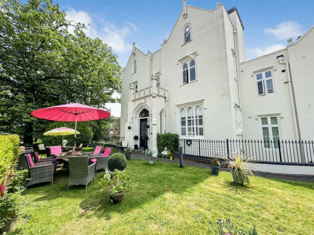 This week we have looked at a two-bedroom apartment on Wilhelmina Close, currently available for £495,000 This week we have looked at a two-bedroom apartment on Wilhelmina Close, currently available for £495,000