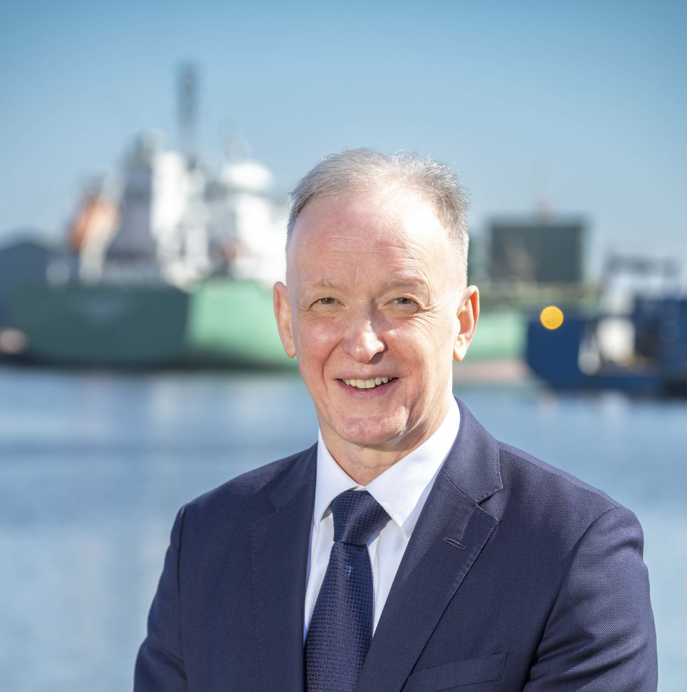 Robin Watson CBE Robin Watson CBE
