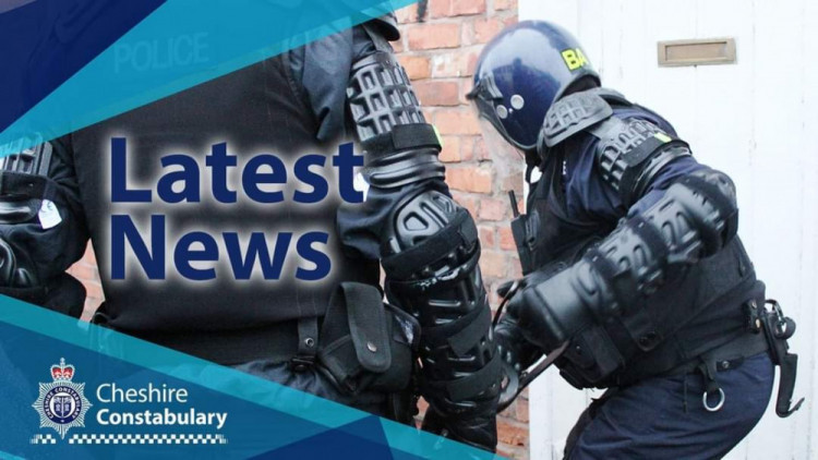 Two arrested on suspicion of drugs offences after executing warrants. (Photo: Nub News)