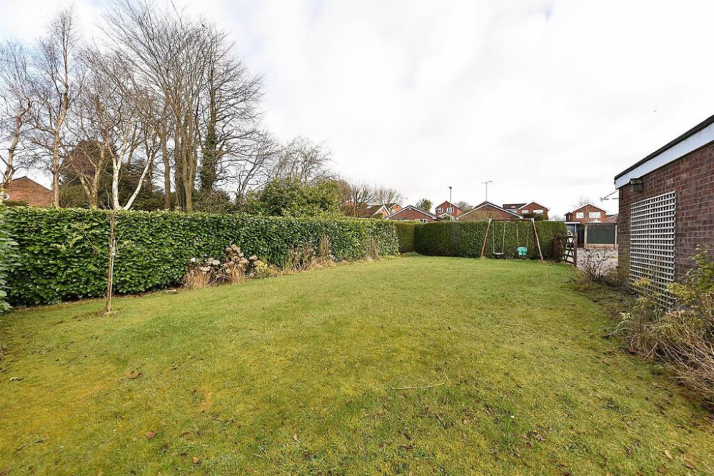 Garden (Credit: Holden & Prescott) Garden (Credit: Holden & Prescott)