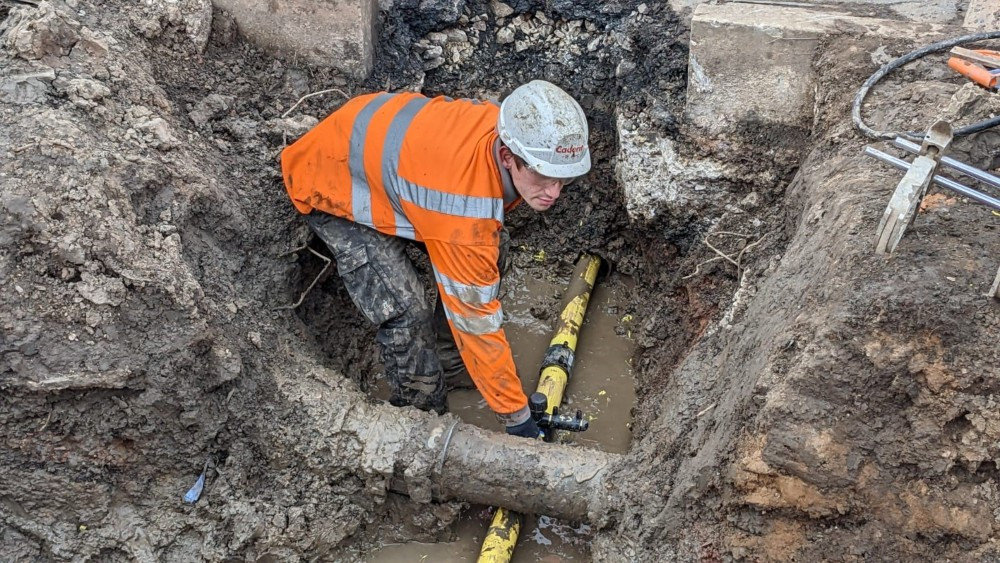 Engineers from Cadent will be replacing 18,744 metres of gas mains pipe across Stockport borough between 2025 and 2026 (Image - Cadent) Engineers from Cadent will be replacing 18,744 metres of gas mains pipe across Stockport borough between 2025 and 2026 (Image - Cadent)