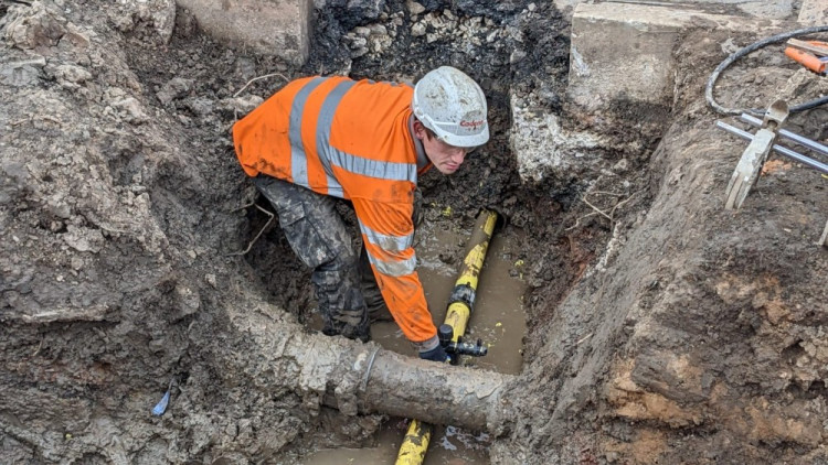 Engineers from Cadent will be replacing 18,744 metres of gas mains pipe across Stockport borough between 2025 and 2026 (Image - Cadent)