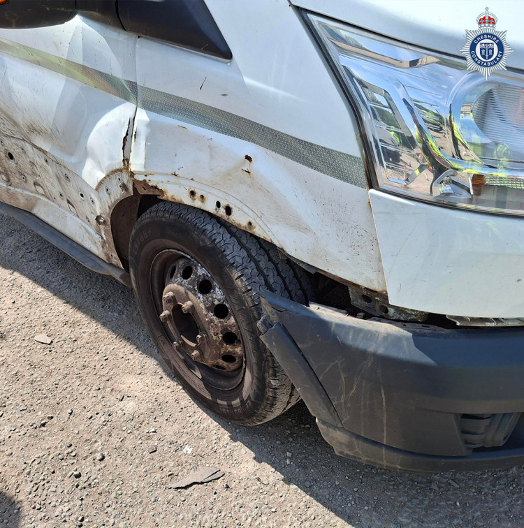 One vehicle was seized for having no insurance, with another given a prohibition notice (Image via: Cheshire Constabulary)