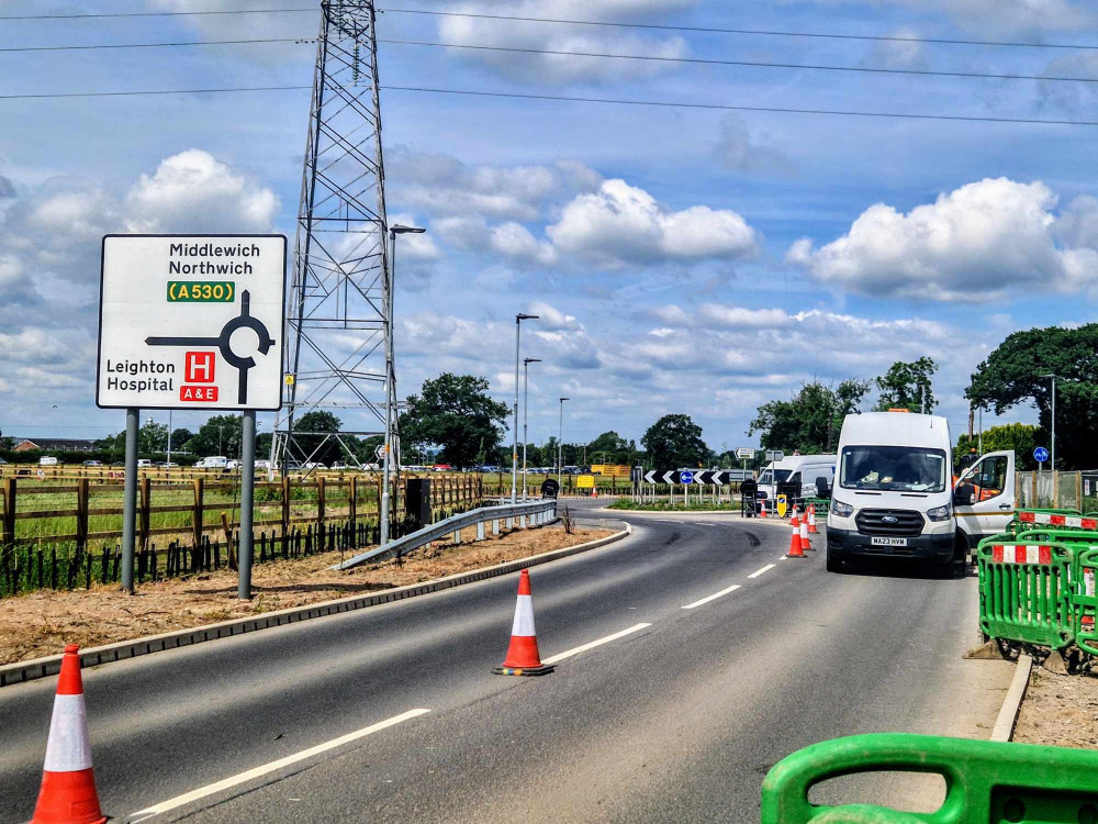 Multi-way traffic signals are in place on Flowers Lane, Leighton, until the end of May 14 (Ryan Parker). Multi-way traffic signals are in place on Flowers Lane, Leighton, until the end of May 14 (Ryan Parker).