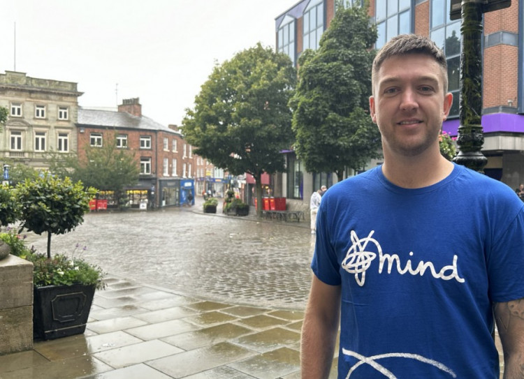 Tom Stott is halfway through his Guinness World Record attempt (Credit: Nub News)