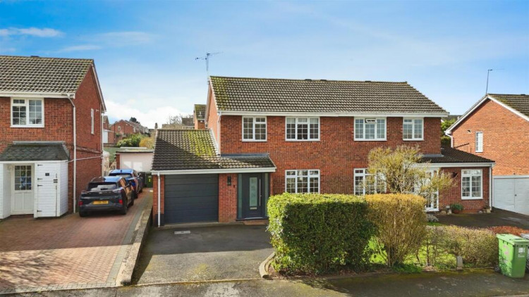 This week we have looked at a four-bedroom semi-detached home on Farm Walk
