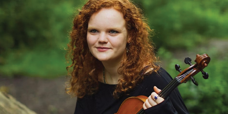 Viola and piano recital featuring Eleanor Walton Viola and piano recital featuring Eleanor Walton