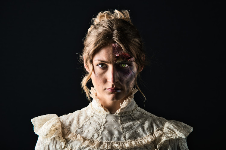 Mary Shelley played by Elysia Sully (image by Robert Warner)