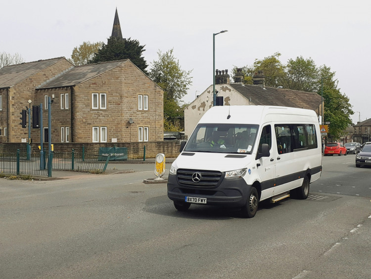 Choosing the right minibus ensures safe, smooth, and enjoyable educational trips around Glastonbury, prioritising group needs, safety, budget, and comfort.