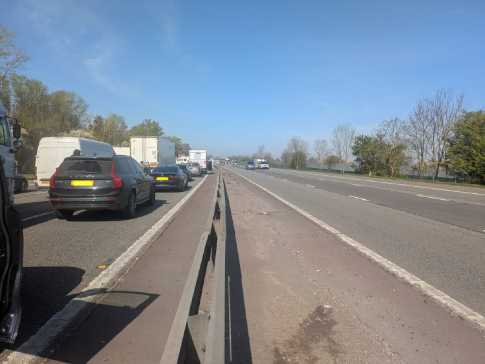 Delays remain on the M40 in South Warwickshire (image via SWNS) Delays remain on the M40 in South Warwickshire (image via SWNS)