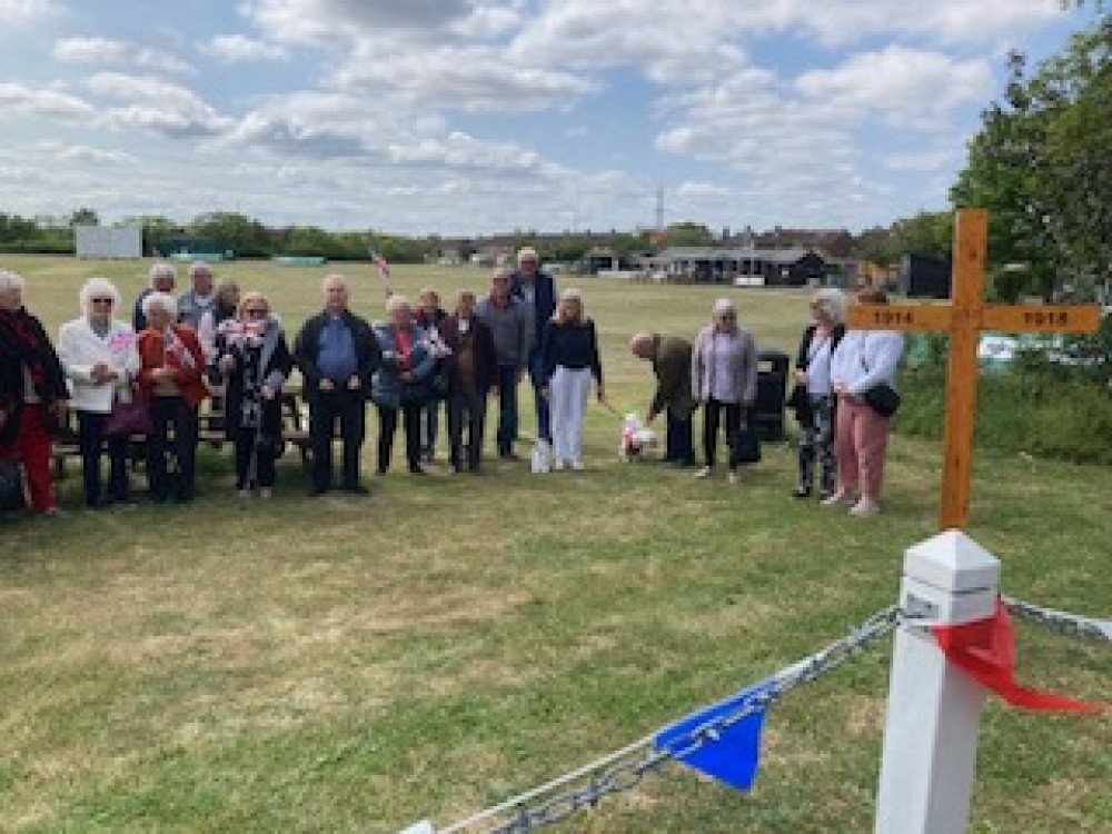 North Stifford praying for peace. North Stifford praying for peace.