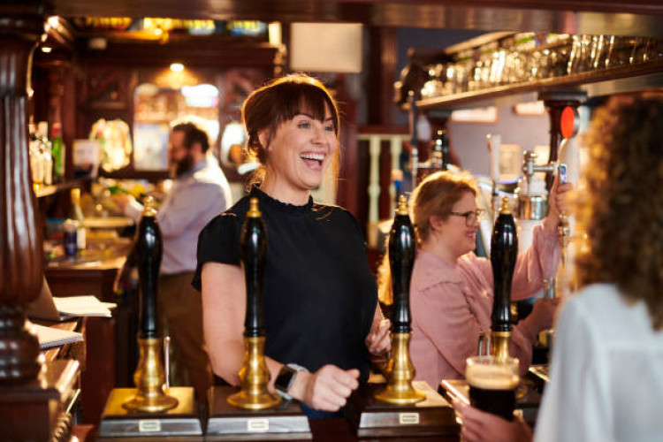 Ever fancied managing a pub? The Black Rabbit in Maldon is hiring now. (Credit: Pixabay)