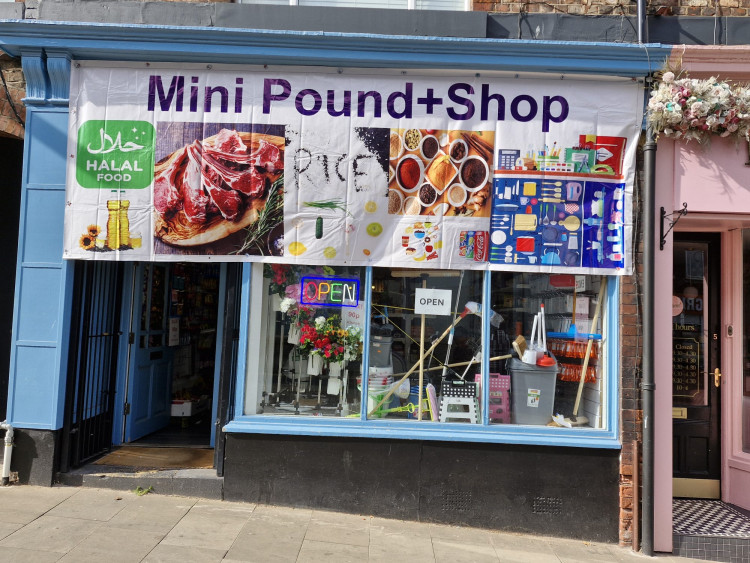 Mini Pound+ Shop is open for business (Credit: Waheed Farooqi Zargar)