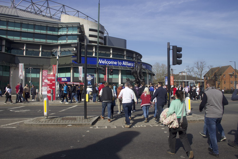 Daniel Lever petitions Richmond Council and RFU to halt Twickenham Stadium event expansion (credit: Cesar Medina). Daniel Lever petitions Richmond Council and RFU to halt Twickenham Stadium event expansion (credit: Cesar Medina).