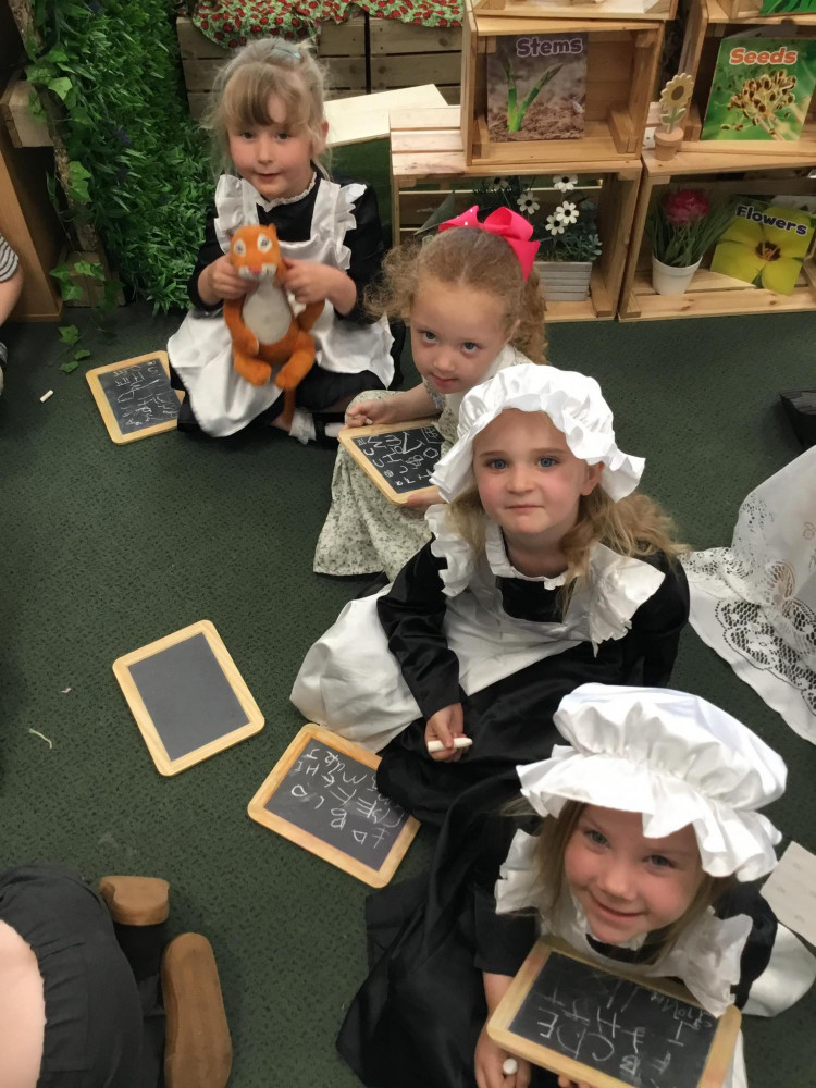 Oakthorpe Primary School pupils dressed up as Victorians. Photo: Supplied