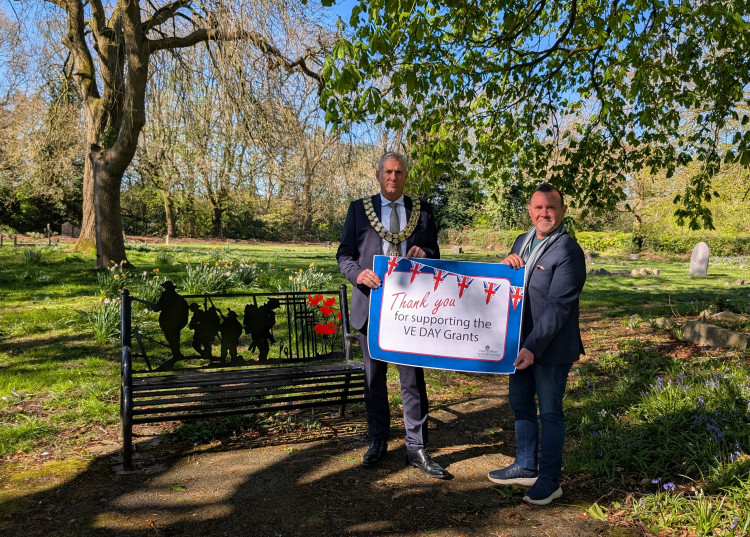 Cllrs Kenny Horn and Michael Wyatt at Coalville Cemetery. Photos: NWLDC