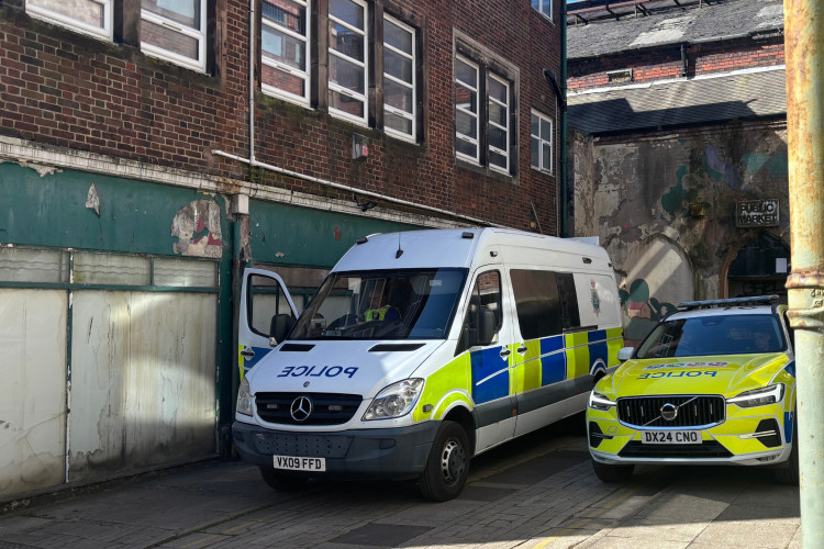 Police were on Keates Street and Brick House Street in Burslem on Tuesday morning. (Nub News)