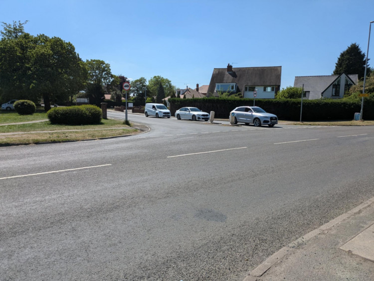 Police were called to a two vehicle accident at the junction of Abbey Road and Middlewich Road last night. (Photo: Nub News) 
