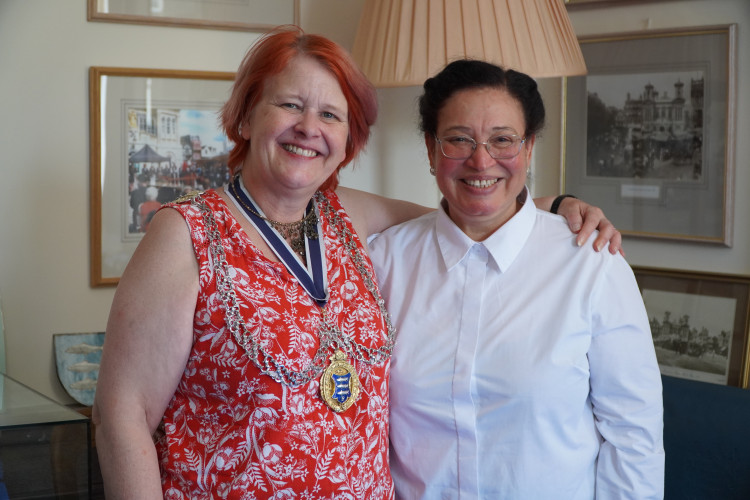 In her final act as Kingston’s Mayor, Councillor Liz Green honoured Maria Ferreira for her life-saving CPR, community dedication, and service (Credit: Kingston Council)