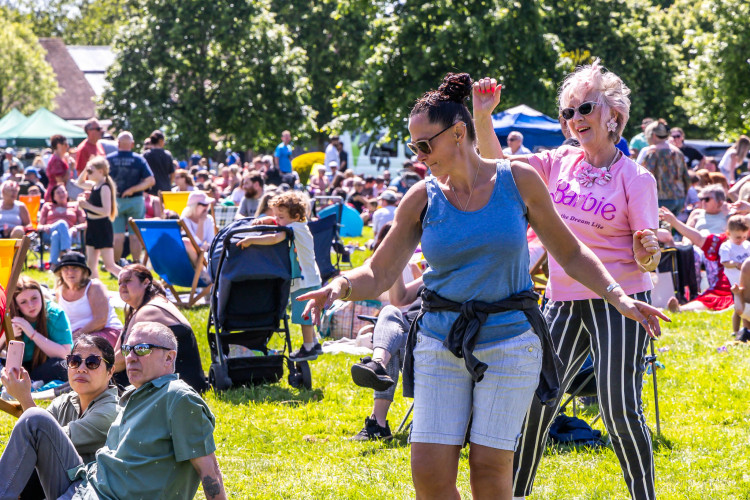 Picnic in the Park returns to Queens Park on Saturday 21 June from 12pm to 6pm (Crewe Town Council).