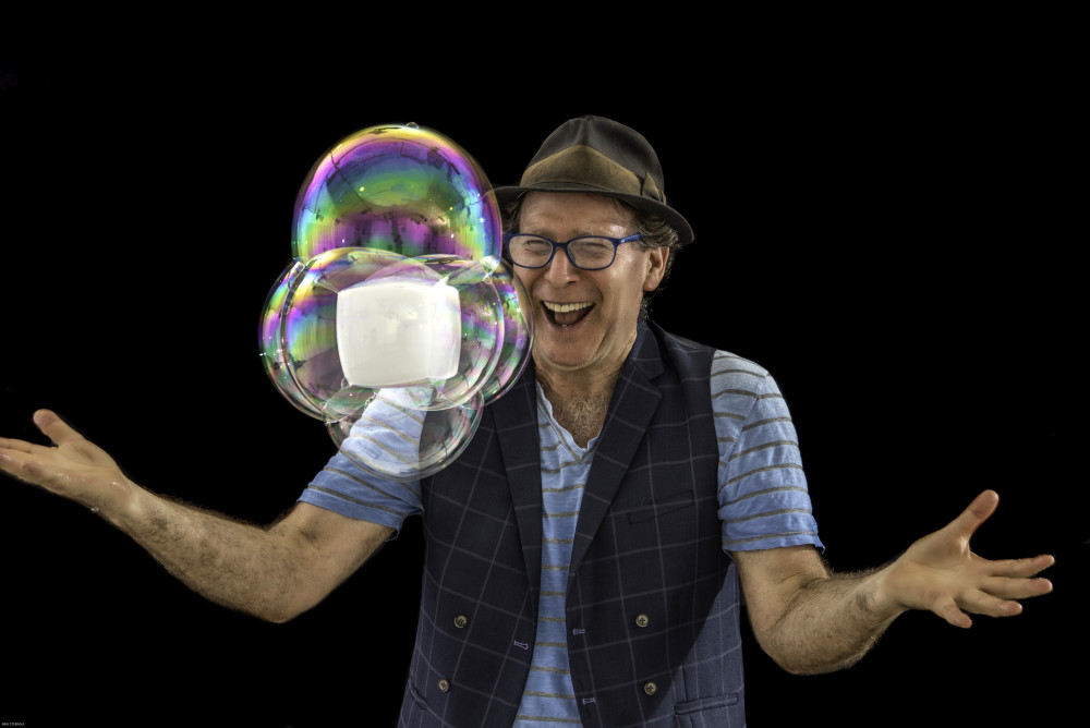 The Amazing Bubble Man The Amazing Bubble Man