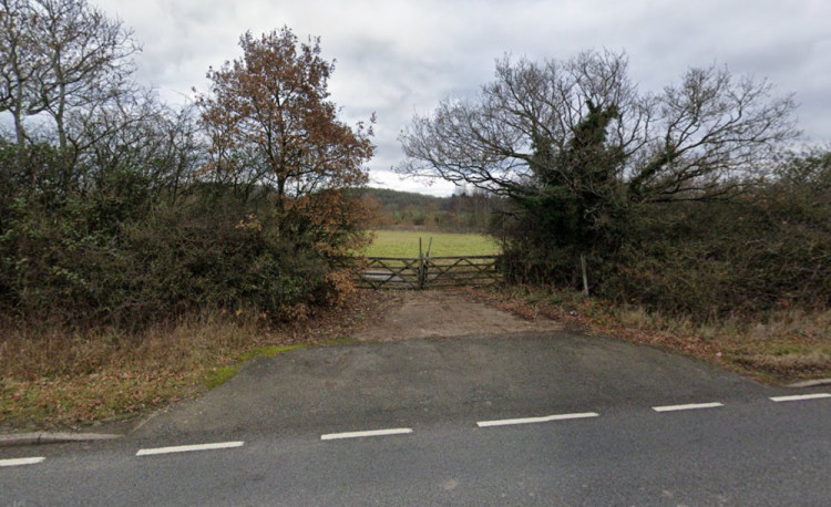 The campsite is along Henley Road near the M40 (image via Google Maps)