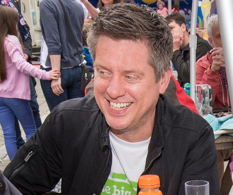 On Tuesday, 21 May, volunteers, including Richard McCourt and Clinton Rogers, will be jailed for charity, raising funds for dementia education. 