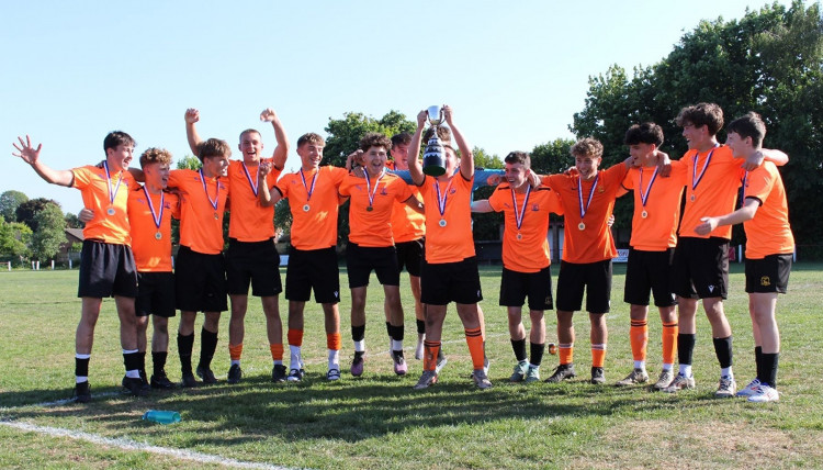 Tytherington lift the Cheshire Schools Cup (Credit: Tytherington School)