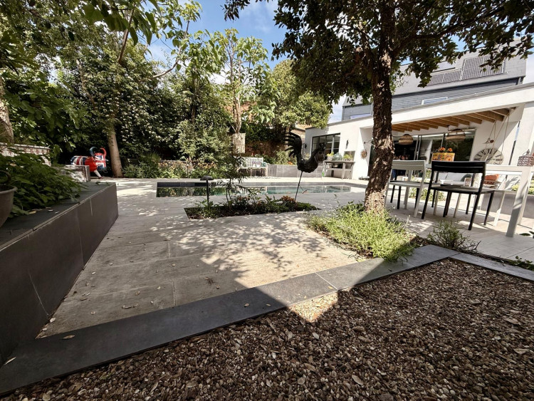 Gianna Saccomani's garden located 31 St Alban's Gardens, TW111 8AE (Credit: Kitt Garrett)