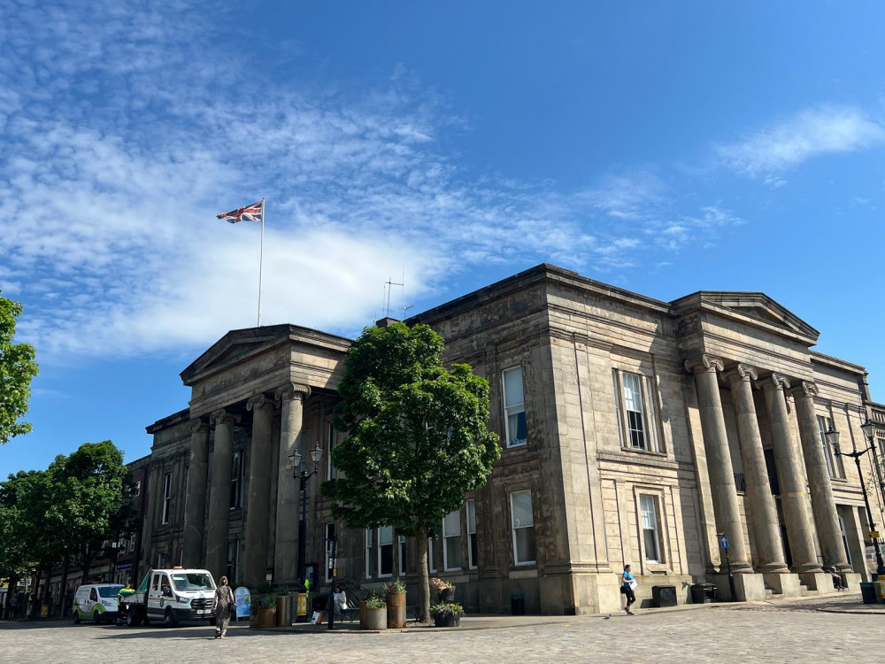 Macclesfield Town Hall (Credit: Nub News) Macclesfield Town Hall (Credit: Nub News)