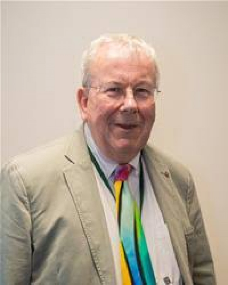 Cllr Hoskins 