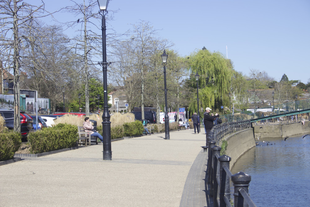 Road closures and parking changes confirmed near the Twickenham Riverside Regeneration site ahead of June 2025 construction start (credit: Cesar Medina). Road closures and parking changes confirmed near the Twickenham Riverside Regeneration site ahead of June 2025 construction start (credit: Cesar Medina).