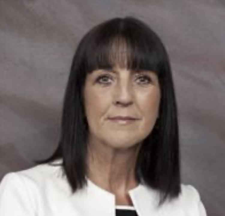 Cllr Lynn Worrall