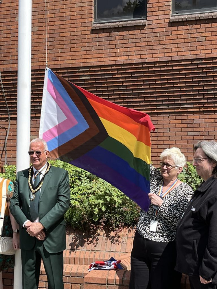 Cllr Steve Liddiard officiated at the flag-raising.