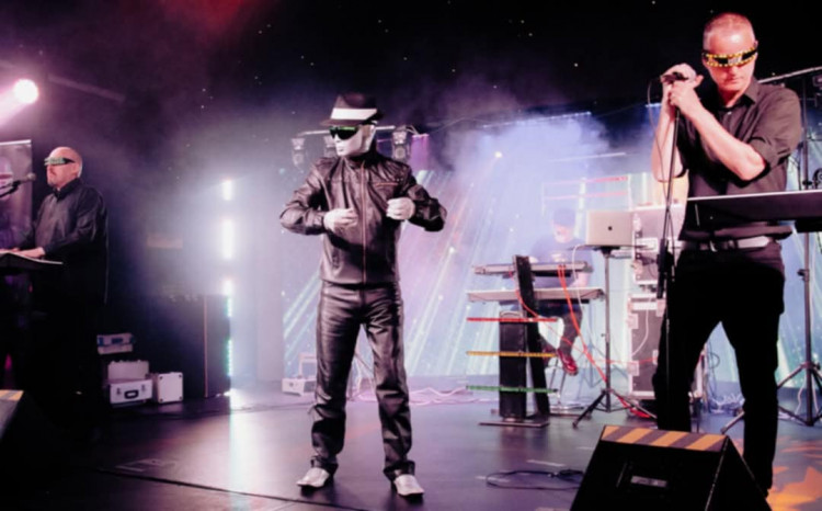 Electromantics return to Crewe after many successful sell outs previously. Come down to The Arena an incredible night of Electronica and New Wave music from 7.30pm.