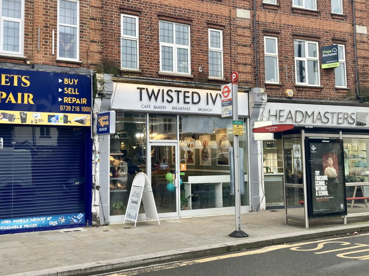 Twisted Ivy on King Street Parade hopes to serve alcohol daily and stay open later under new licensing plans (credit: @twickerati/X).