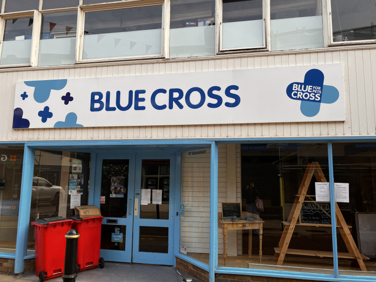 The Blue Cross in Warwick is temporarily closed for a refit (images via Nub News) 