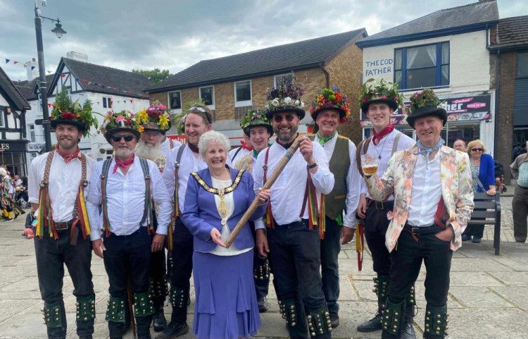 Last year's Sandbach Day of Dance with the then mayor, Councillor Ann Nevitt. (Photo: Nub News)