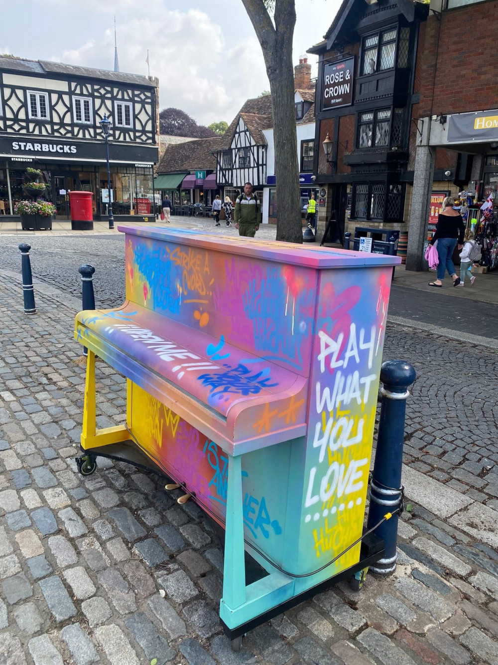 Hitchin Community Piano Hitchin Community Piano