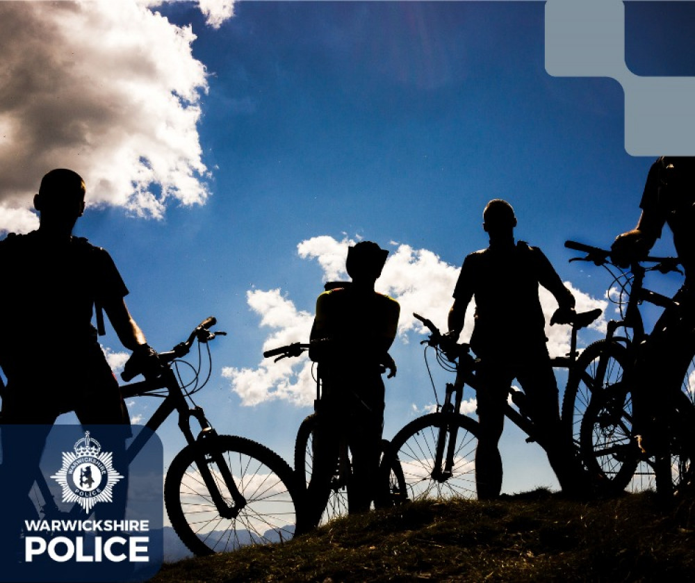The two officers from Warwickshire Police saved the man near Hampton Lucy (Image via Warwickshire Police) The two officers from Warwickshire Police saved the man near Hampton Lucy (Image via Warwickshire Police)