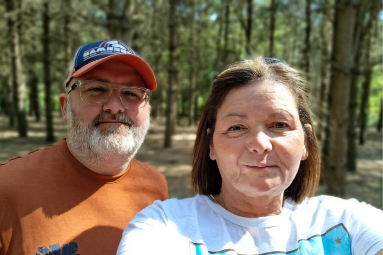 Paula and Paul will be walking the Dougie Mac Moonlight Walk on 20 June. (Supplied)