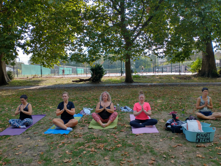Community Event: Free Yoga Clean-Up in Kingston upon Thames – Sunday 15th June Community Event: Free Yoga Clean-Up in Kingston upon Thames – Sunday 15th June