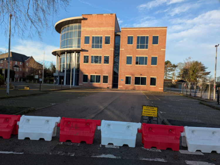 The Westfields building in Middlewich Road Sandbach is still lying empty. (Photo: Nub News)  