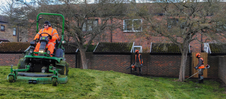 Street Parish Council seeks a contractor for park maintenance pending Somerset Council’s land transfer.