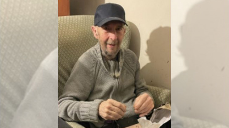 Police are appealing for information to help find 79-year-old David, who was last seen on 12 June around 10.15pm on Croft Lane in Cheadle Hulme (Image via GMP)