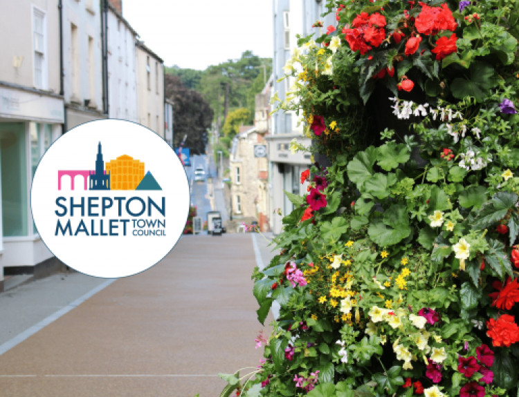 Shepton Mallet seeks candidates for two vacant town council seats. 
