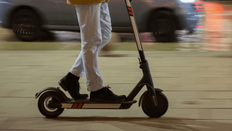 Shepton Mallet police warn against rising illegal e-scooter use despite bans. 