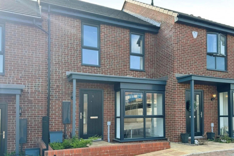 This week, we are showcasing a two-bedroom home in Newcastle-under-Lyme available to rent for £950 pcm. (Stephenson Browne)