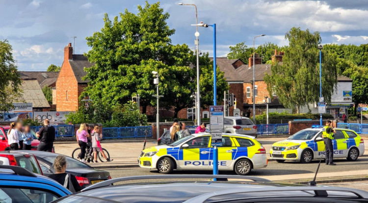 Two teenage girls were assaulted by a gang of teenagers in Crewe (Nub News).
